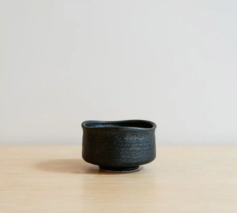 black matcha bowl